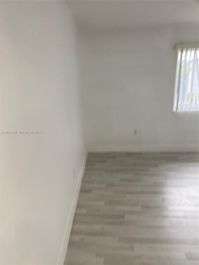 Building Photo - 2755 NW 191st Terrace