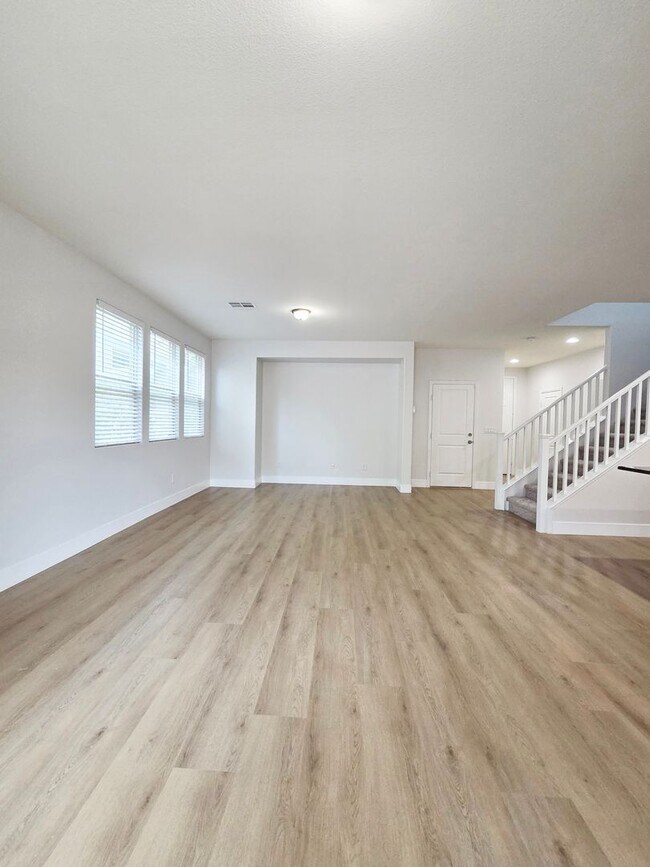 Building Photo - 5479 Bristol Grove Ln