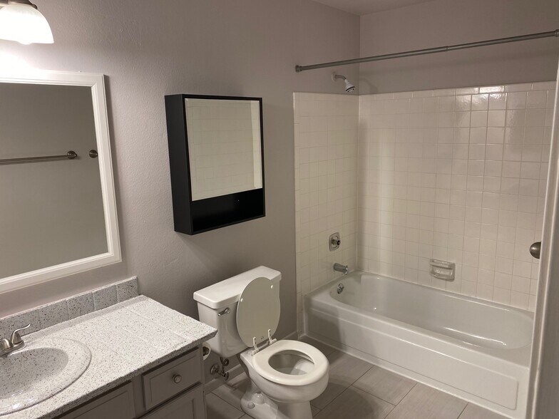 Remodeled Bathroom - 341 Wright St