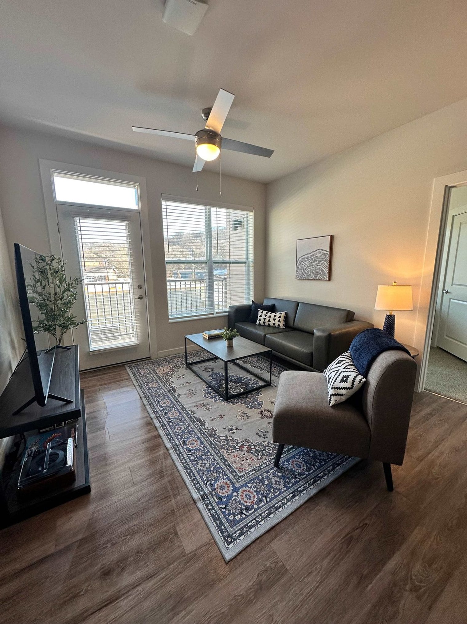 Building Photo - 1001 Marshall Ave