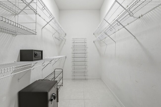 Building Photo - Chickasaw Way in Haile Plantation