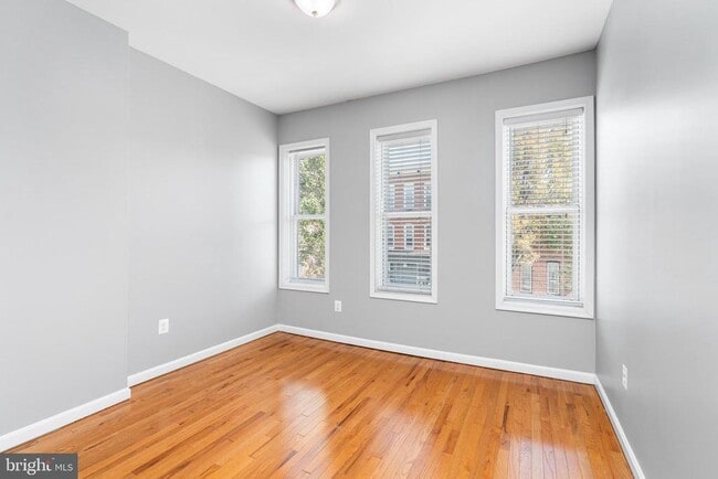 Building Photo - 1330 S Charles St