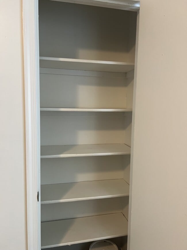 Building Photo - 5827 Suitland Rd