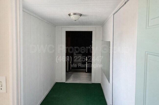 Building Photo - 10923 Aledo Dr