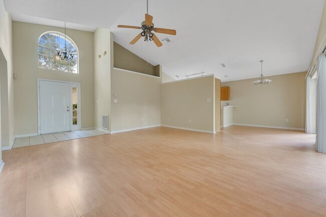 Building Photo - 8042 Tabby Ln