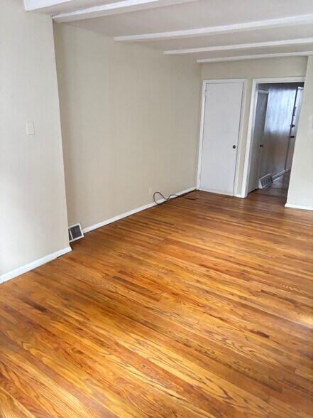 Building Photo - 2023 Brandywine St