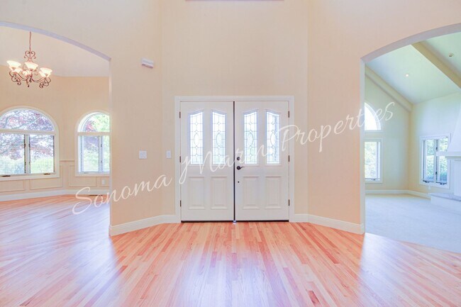 Building Photo - 4626 Bennett View Dr