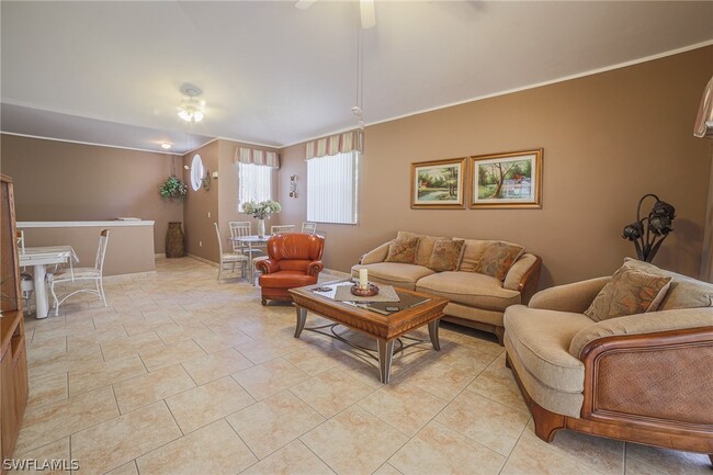 Building Photo - 15561 Bellamar Dr