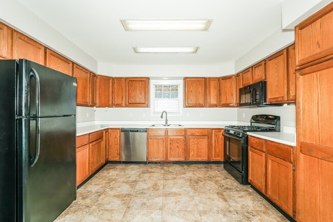 Building Photo - 3266 Sextant Dr