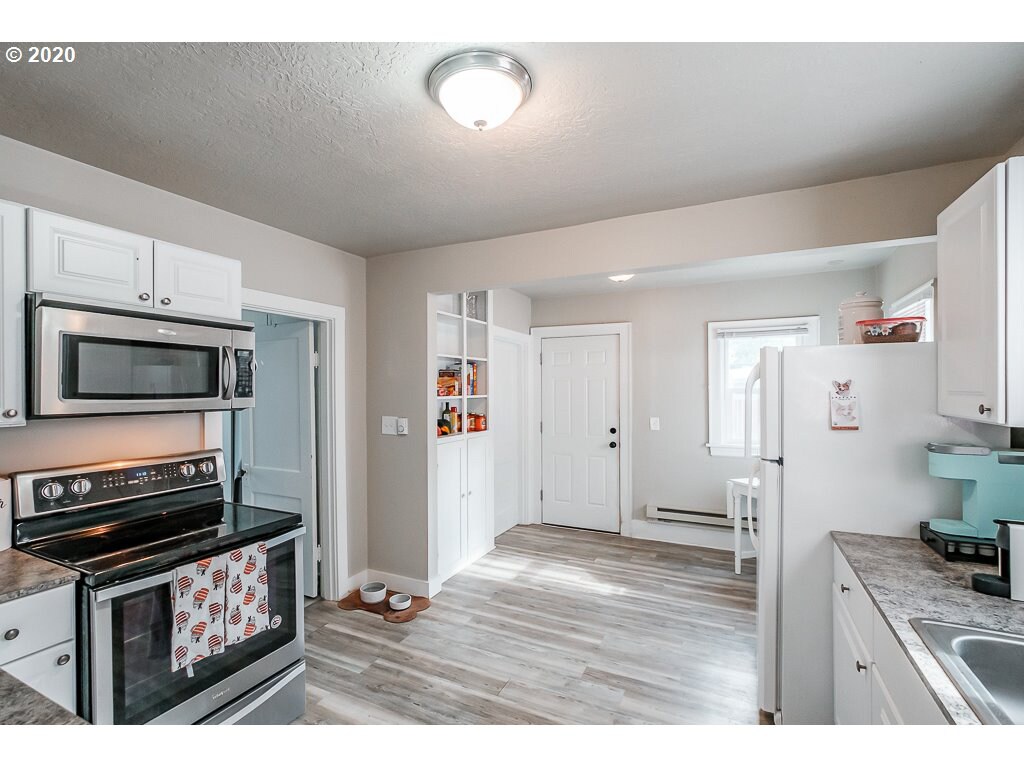Building Photo - 550 Rosemont Ave NW