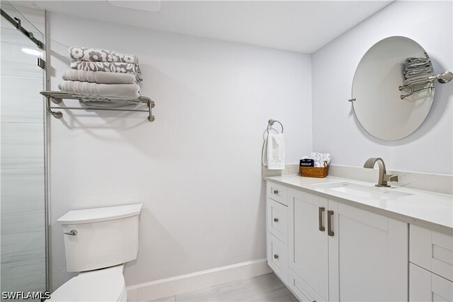 Building Photo - 565 Beachwalk Cir