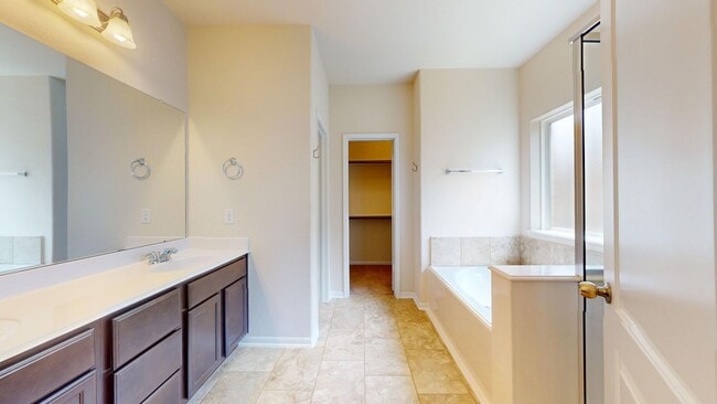 Building Photo - 15103 Signal Ridge Way