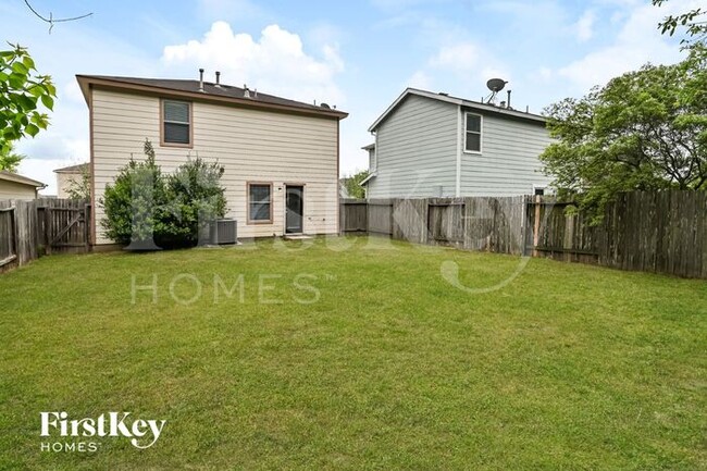 Building Photo - 19423 Rippling Brook Ln