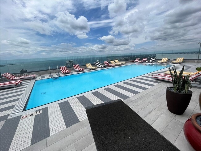 Building Photo - 1300 S Miami Ave