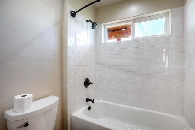 Building Photo - 29433 Cole Grade Rd