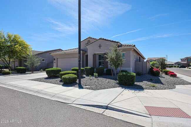 Building Photo - 19053 Rancho Dr