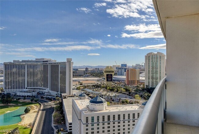 Building Photo - 322 E Karen Ave