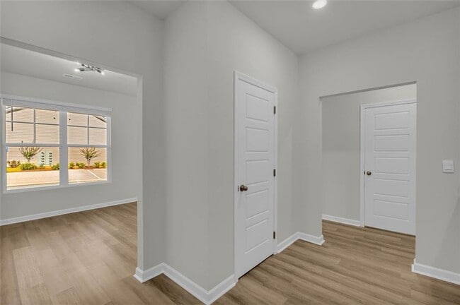 Building Photo - 4289 Arcadia Dr