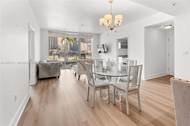 Building Photo - 90 SW 3rd St