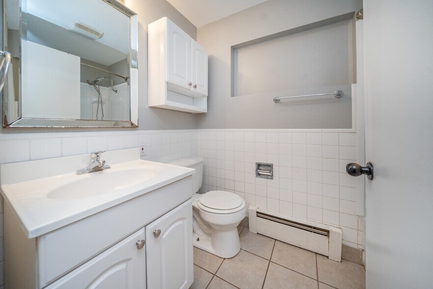 Building Photo - 3512 East Ben Burr Boulevard