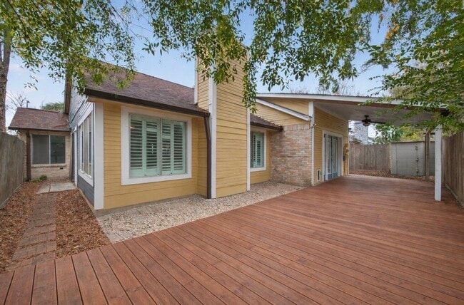 Building Photo - 12811 Ashford Meadow Dr