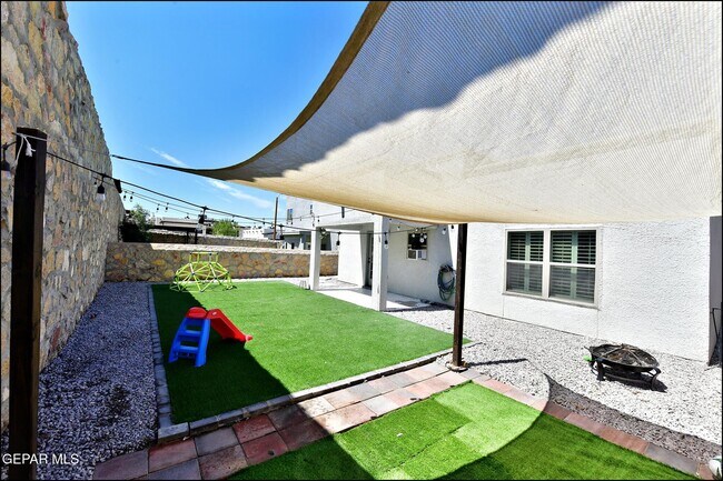 Building Photo - 224 Glenlivet Way