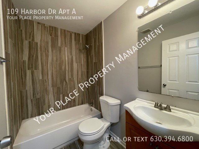 Building Photo - 109 Harbor Dr