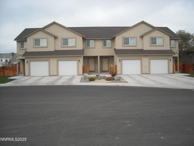 Primary Photo - 655 Desert Springs Ct
