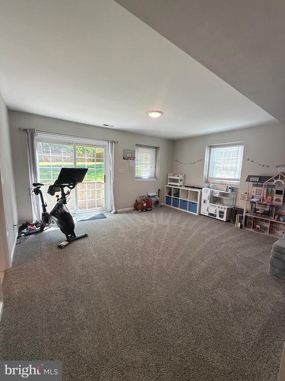 Building Photo - 2308 Harpoon Dr