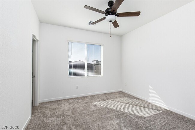 Building Photo - 9583 Noah Pointe Ave