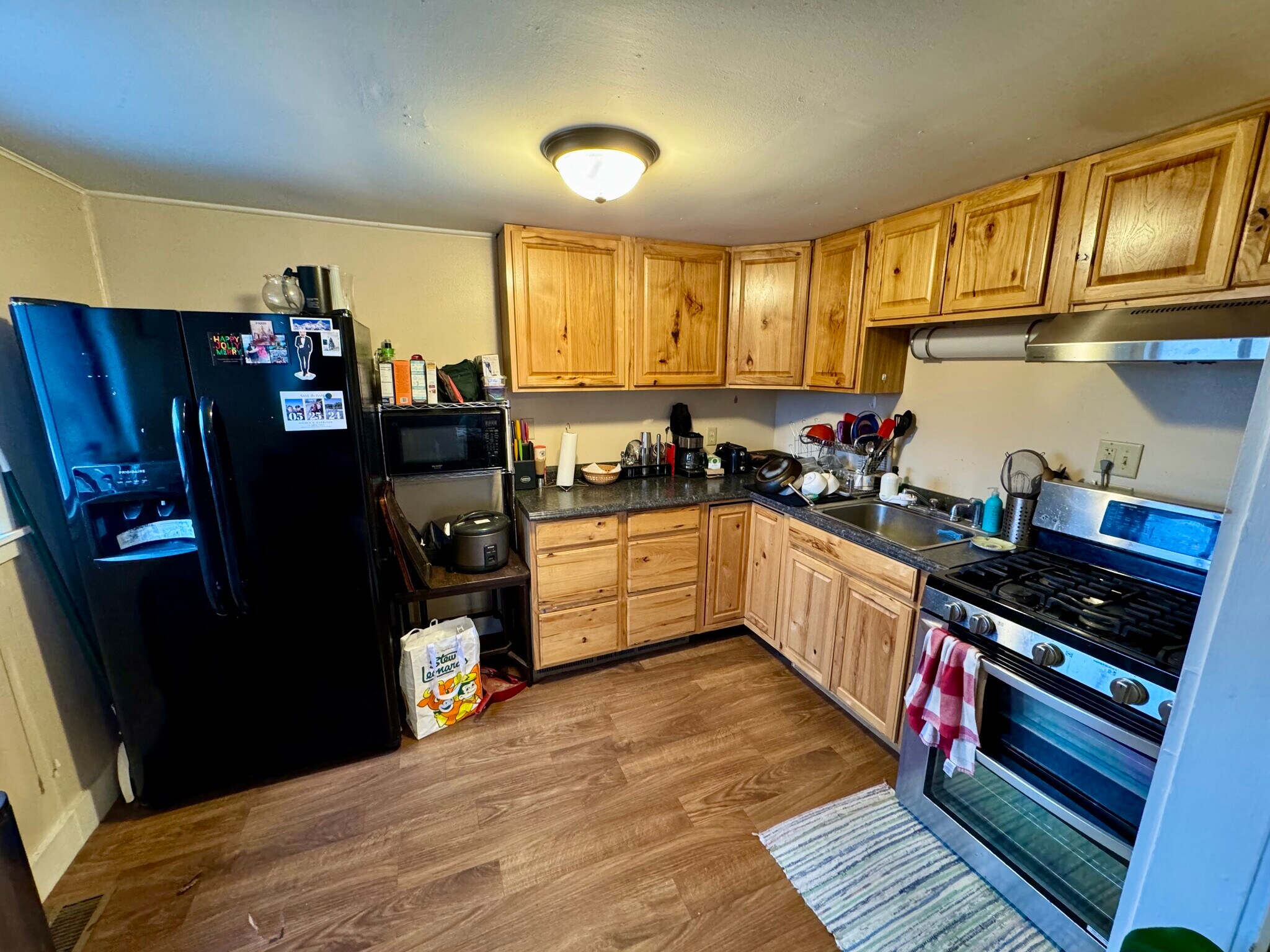 Building Photo - 138 Honness Ln