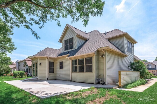 Building Photo - 24456 Tufton St