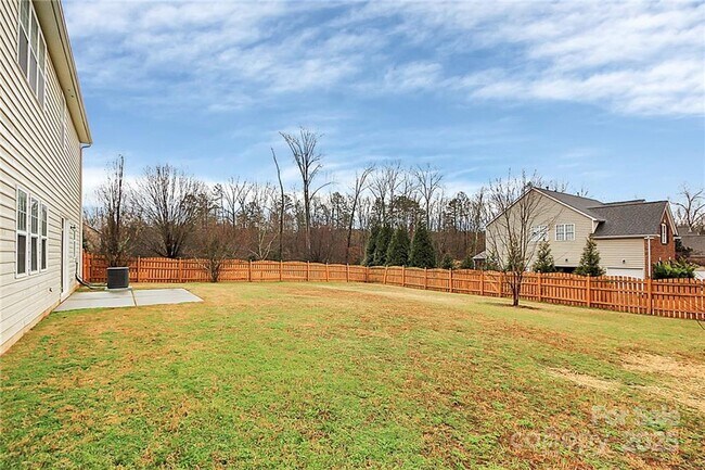 Building Photo - 311 Palmerston Ln