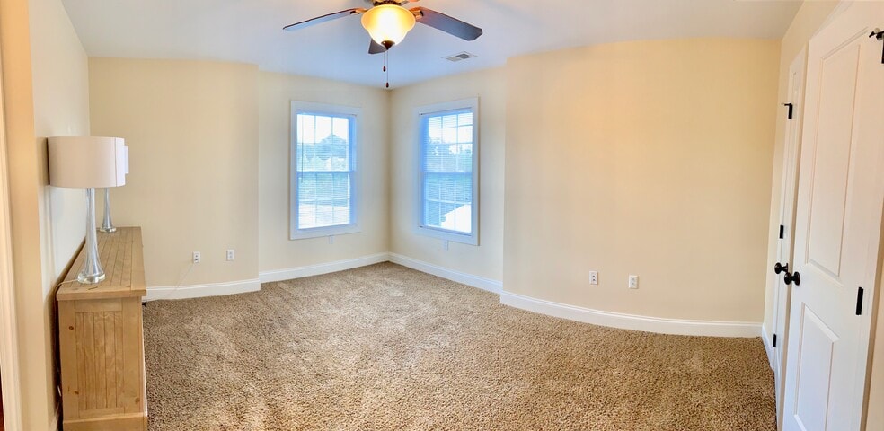 303WL 3BR Loft - 202 Treyson Ln