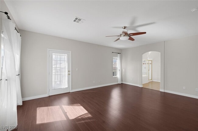 Building Photo - 2405 Esteem Ridge Dr