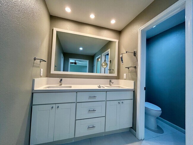 Building Photo - Modern Oasis with Pool and prime Almaden L...