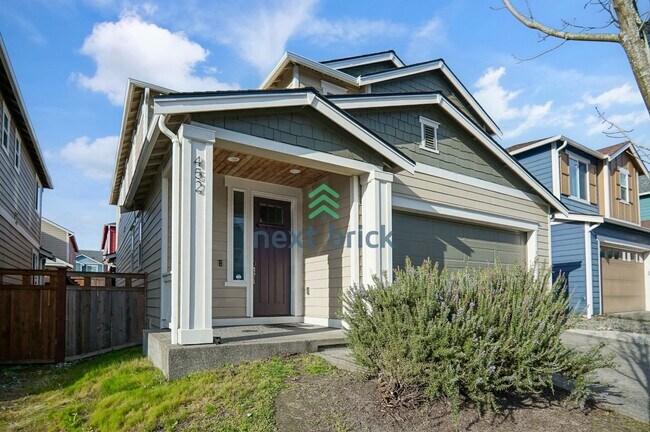 Building Photo - 4 BED AND 2.5 BATH SINGLE FAMILY HOUSE FOR RENT