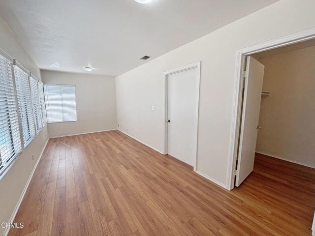 Building Photo - 210 W Woodruff Ave