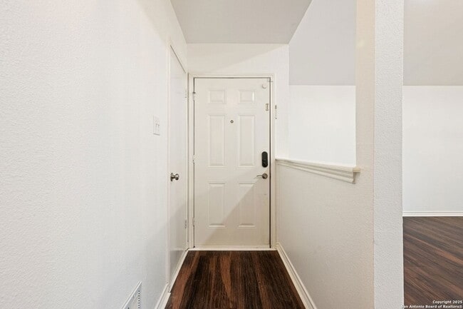 Building Photo - 7711 Nimrod