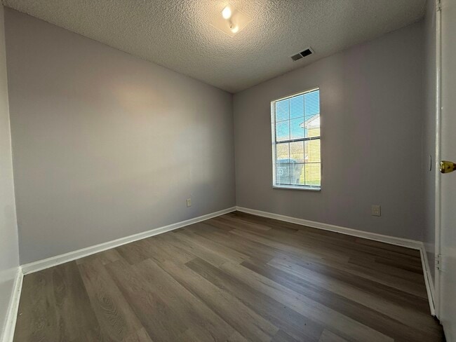 Building Photo - 3431 Forrester Rd