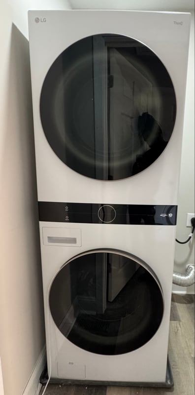 Building Photo - 1348 Rome St