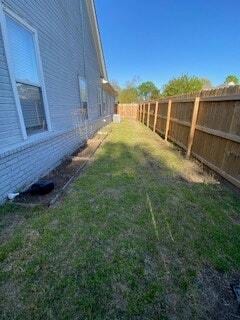 Building Photo - 1220 Misty Isle Dr