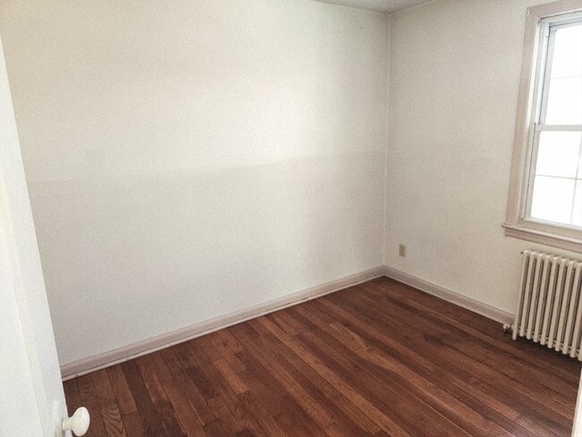 Building Photo - 456 Cold Spring Ave