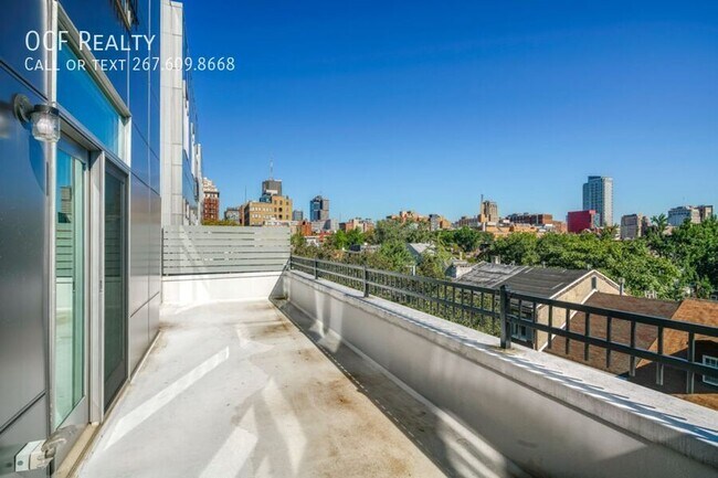 Building Photo - 412 S 13th St