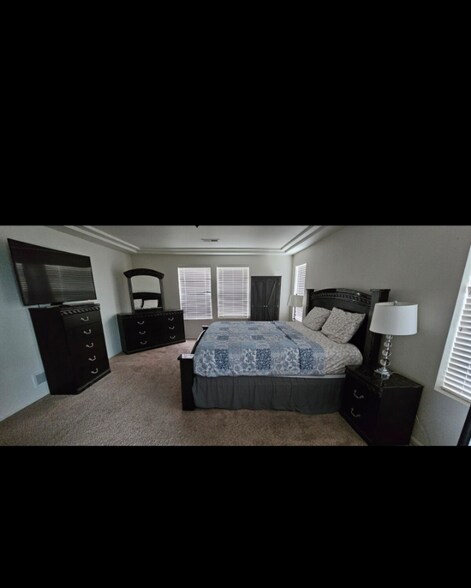 Building Photo - 20680 Lackland Pl