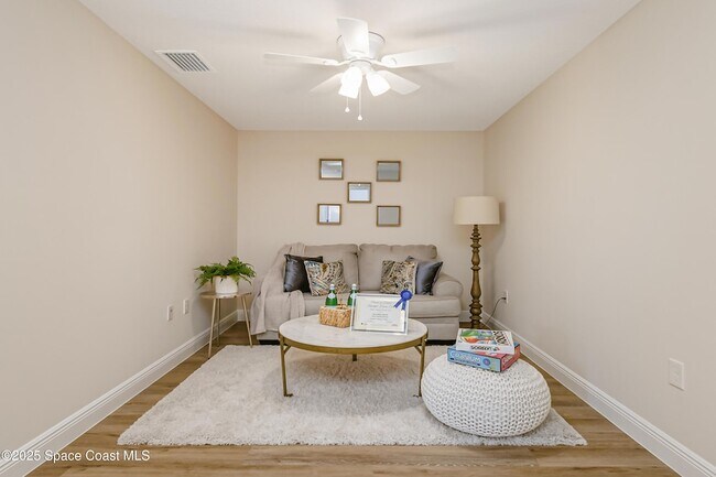 Building Photo - 167 Hidden Woods Pl