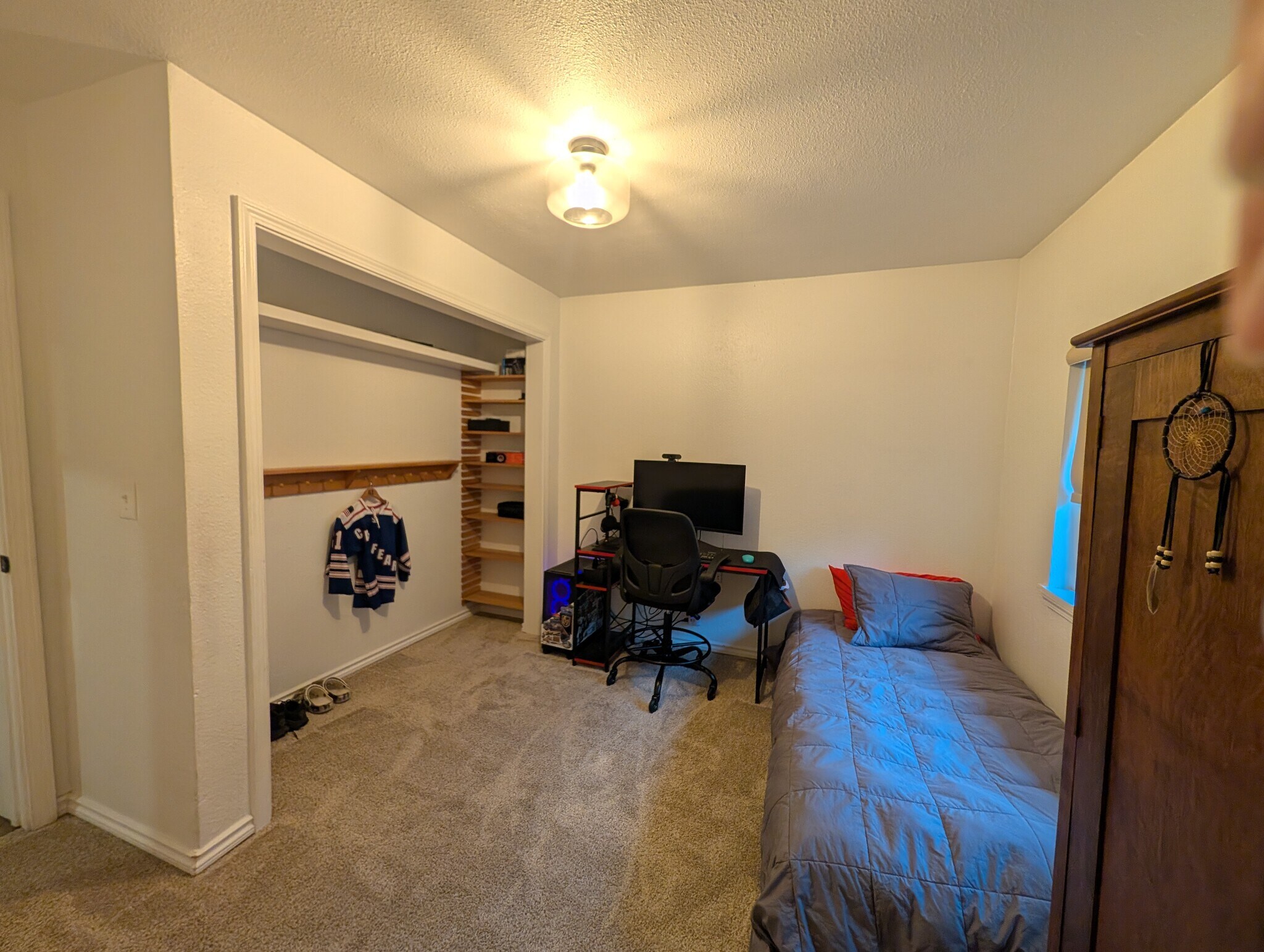 Building Photo - 14618 Kapowsin Hwy E