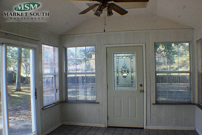 Building Photo - APPLICATION PENDING! GEORGETOWN- KING'S GRANT