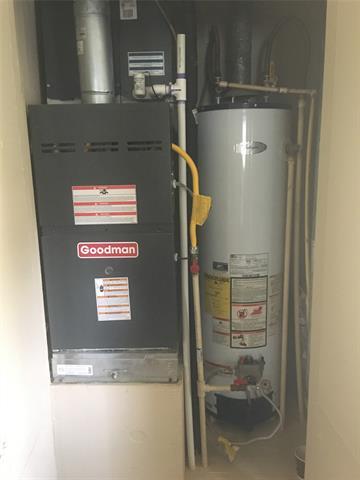 Building Photo - 1142 Green St