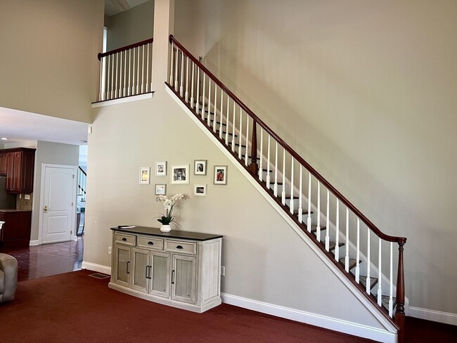 Building Photo - 24 Endean Dr